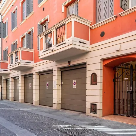 Apartmán Guesthost - Officina7 Large Parma