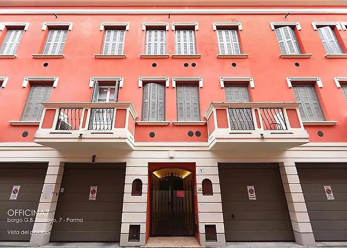 Guesthost - Officina7 Large Apartment *